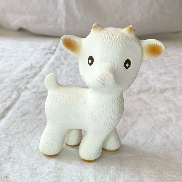 CaaOcho Sola the Goat Baby Natural Rubber Teether - Picture 6 of 10
